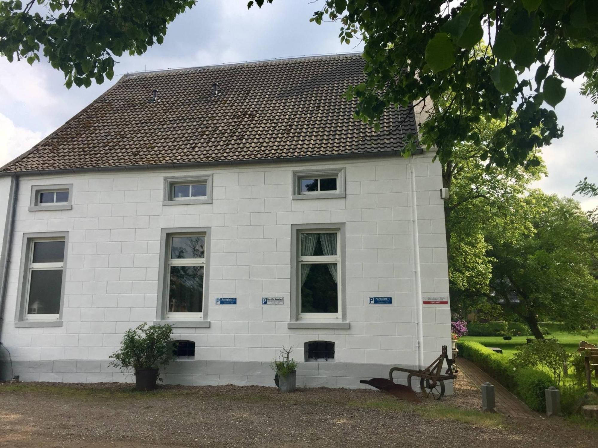 Steinhaus Hof Villa Bunde  Room photo